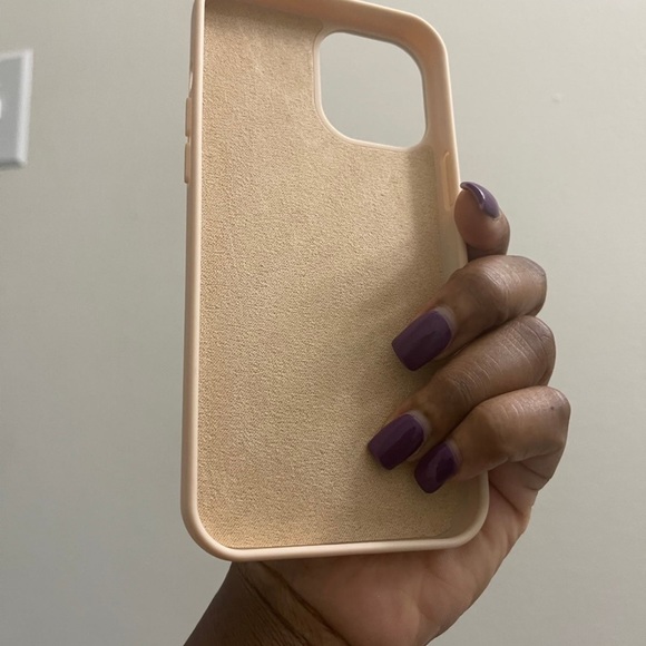 iPhone 13 Pro Max beige silicone case - Picture 4 of 4